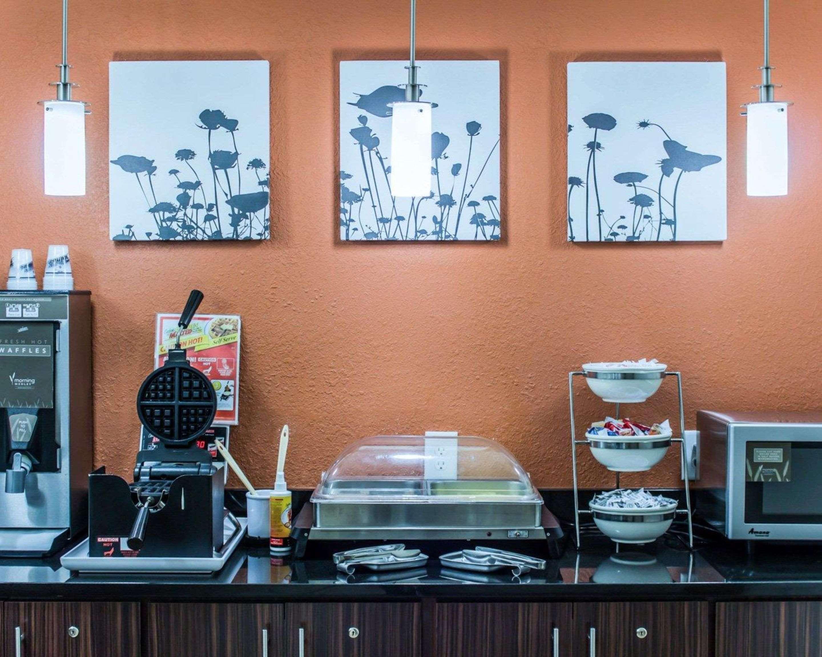 Sleep Inn & Suites Spring Lake - Fayetteville Near Fort Bragg Eksteriør bilde