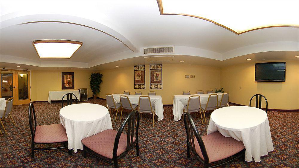 Sleep Inn & Suites Spring Lake - Fayetteville Near Fort Bragg Eksteriør bilde